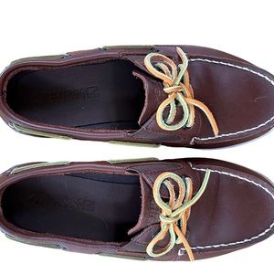 Boy’s Docksiders shoes size 3